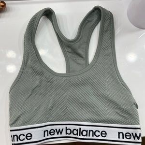 New balance sports bra
